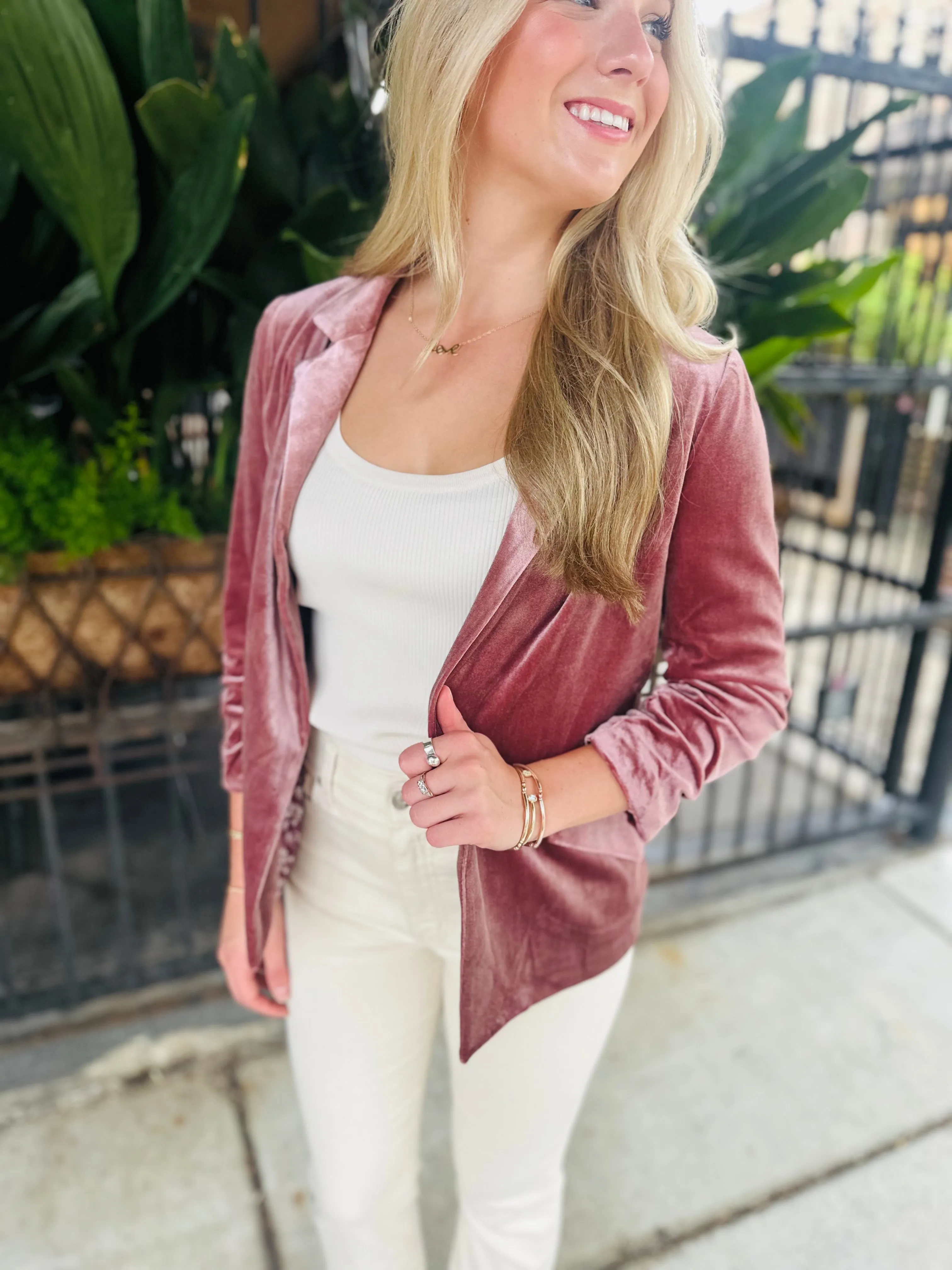 Ashley Velvet Blazer- Mauve
