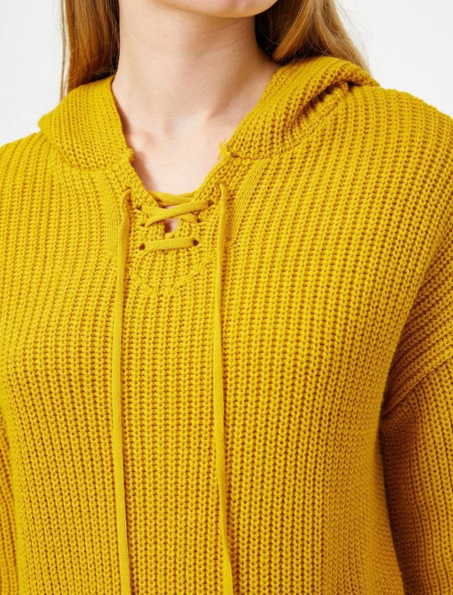 Cropped Hoodie Sweater in Mustard
