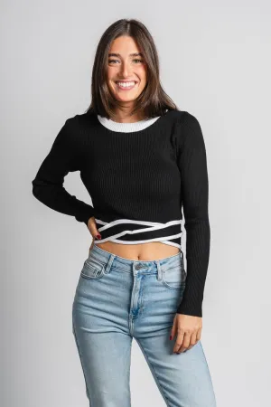 Cropped long sleeve sweater black