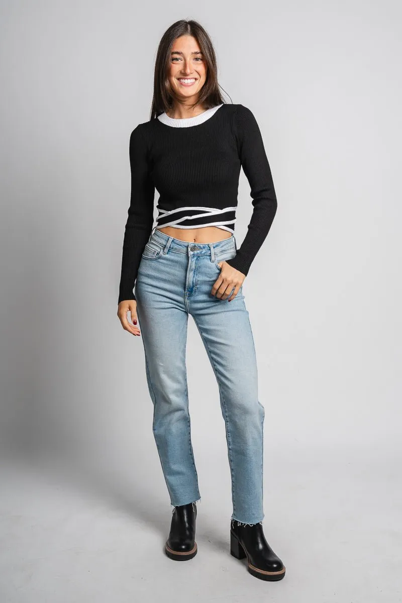 Cropped long sleeve sweater black