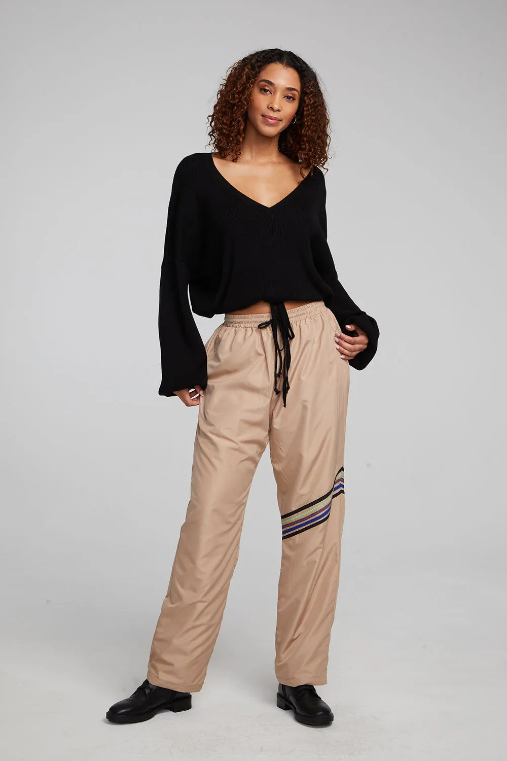 Diamond Deep Black Sweater