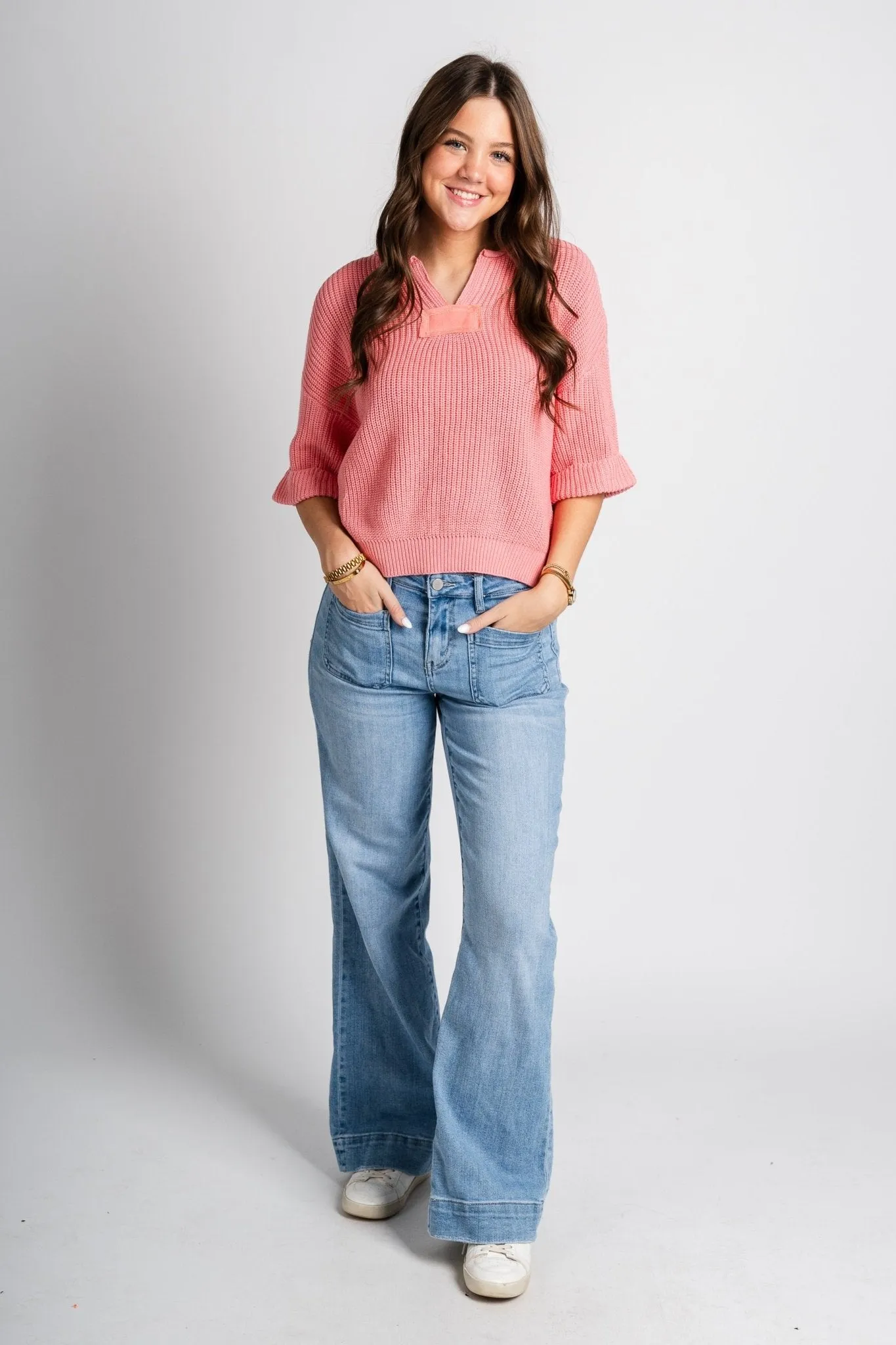 Notch neck sweater rose