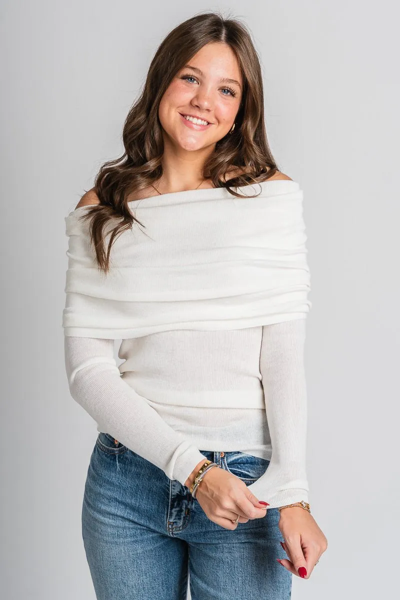 Off shoulder sweater ivory
