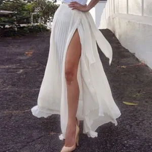 Pleated Slit Chiffon Skirt