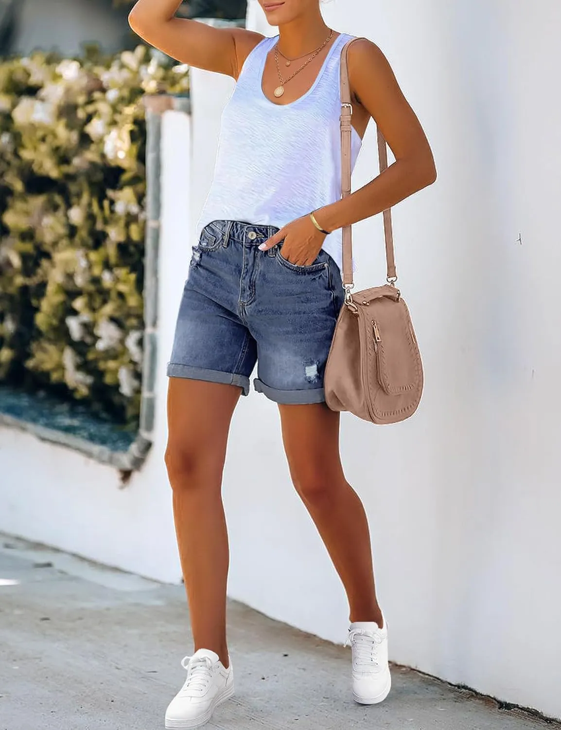Woman Comfortable High Rise Denim Shorts